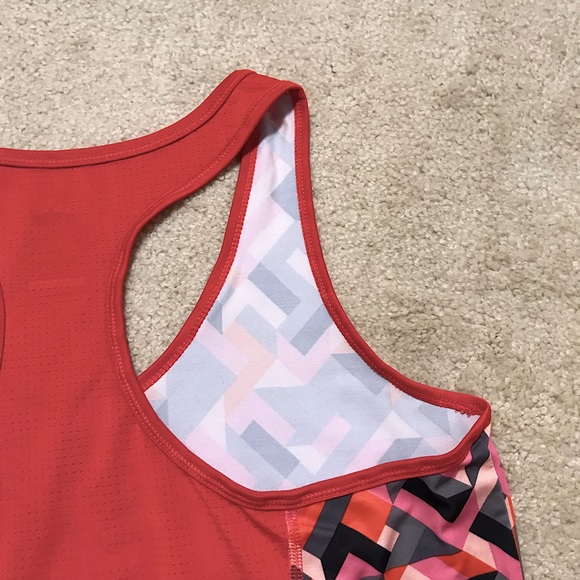 🆕🔥ADIDAS SO CUTE CLIMA LITE MUTICOLORED TANK!!SUPER SILKY&VERY SOFT&COMFY!! - Picture 10 of 16